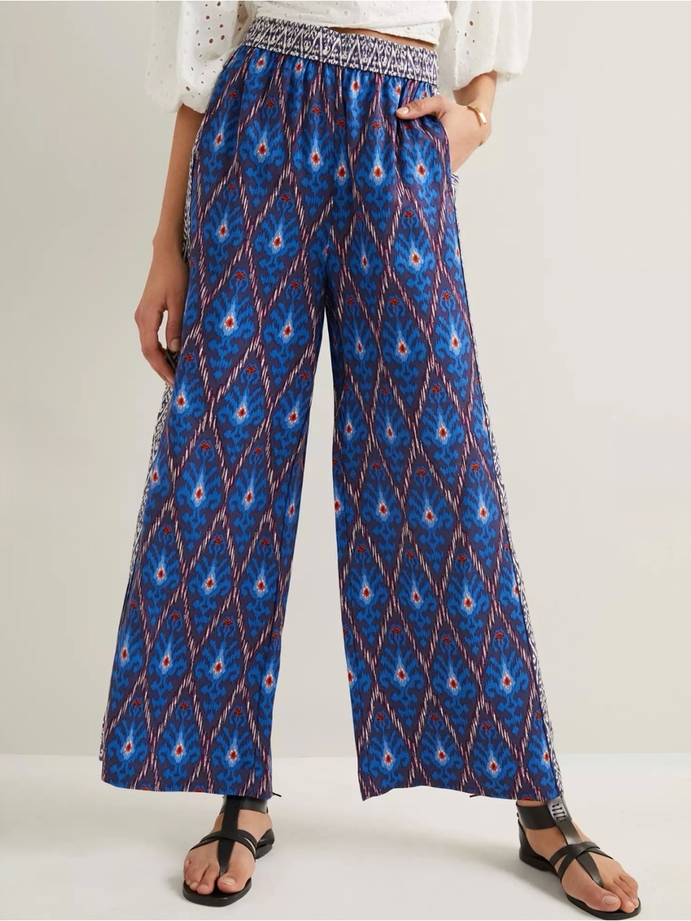 Anthropologie Vale Boho Blue Ikat Aztec Wide Leg Pull On Pants Crop size Small